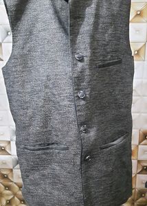 Waist Coat / Jacket For Everyday Use M Size