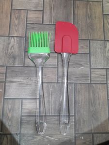 SILICON BRUSH FOR OILING