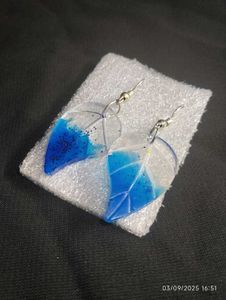 Leaf Design Earrings