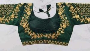 Georgette Saree With Blouse And Peticot.