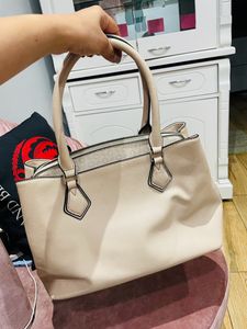 Guess original beautiful handbag