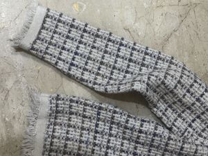 Elegant Textured Knit plaid Sweater