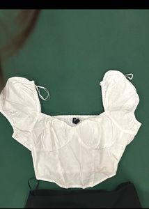 h&amp;m cutest white corset top