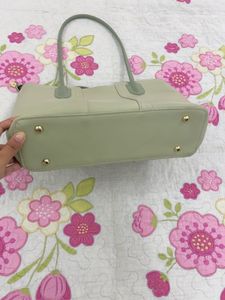 Classy Handbag can be used as LAPTOP Bag
