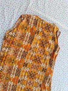 Retro Print Sleeveless Top