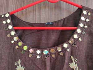 Brown Embroidered Gown Hourglass Effect