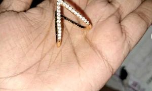 Elegant Gold Tone V SHAPE RING