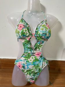 Cute Swimwear  No Defects 🤌🏻