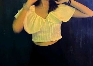 Flare Sleeves Crop Top