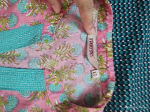 3 beautiful and elegant kurtas of in cash 300rupees