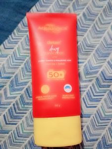 Aqualogica Detan+ Dewy Sunscreen SPF 50+
