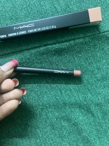 MAC Lip Liner “Boldly Bare”