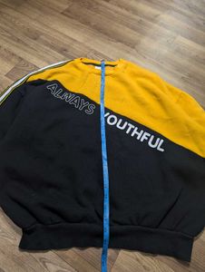 Youthful Two-Tone Sweatshirt