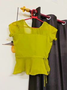 Ira Soleil Olive Crop Top