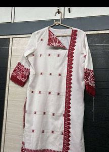 Elegant White &amp; Red Kurta