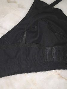Black Bra Set