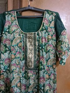 Beautiful Floral Pant Kurti Set