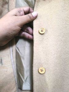 Single Breasted Sturdy Beige Peacoat