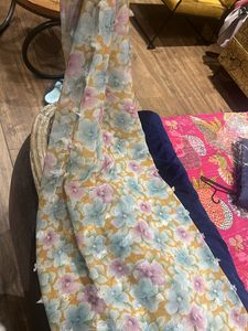 Floral Print Stole - New Condition
