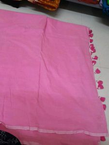 Good Condition Handloom Saree With Ready Wear Blou
