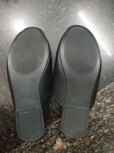 Street Style Store Brand New Mule
