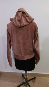 F21 velvet hoddie