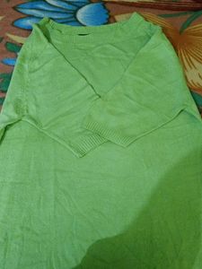 Woolen Top Green