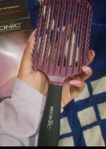 Ikonic Professional Brush
