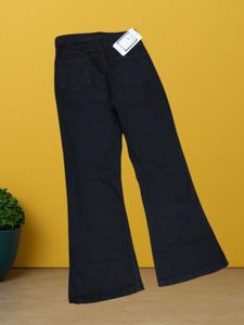 🥰L@96 Size-28 Black Flared Jeans