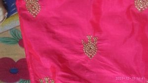 Sarees With Blouse New