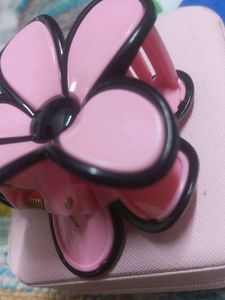 Cute Flower Hair Claw