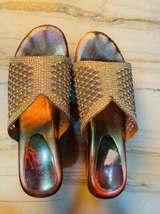 Embellish Women Sandal 👡