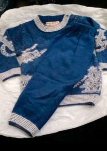 two baby suits