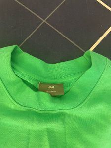 H&amp;M SWEATSHIRT