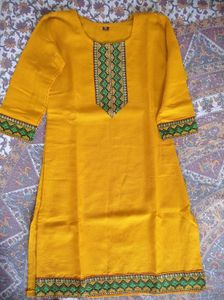 Elegant Embroidered Kurta