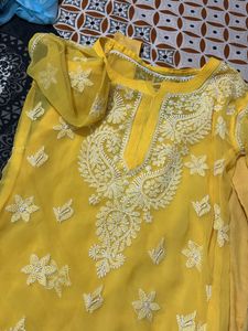 Lucknow Original Chickankari Kurti