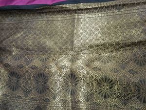 Elegant Black &amp; Gold Saree