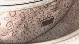 Guess Shoulder Bag