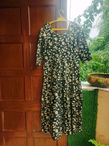 Elegant Black Velvet Floral Dress