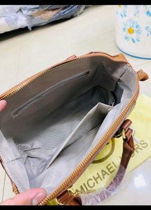 Micheal Kors Slingbags