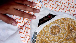 Pure Cotton Kurti Set With New Sare