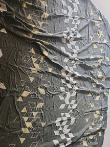 King Size Bedsheet With Pillow Covers