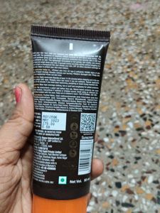 Huda Beauty &amp; WOW Sunscreen