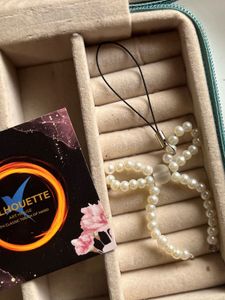 Pearl Bow phone charm