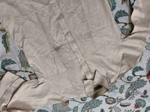 Cream Check Full Sleeves Used Shirt In Xl Size