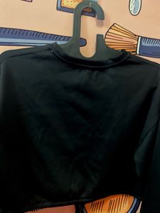 Gym Top For Sale.. Its New