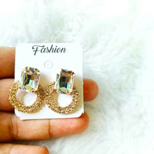 Glamorous Gold Statement Earrings