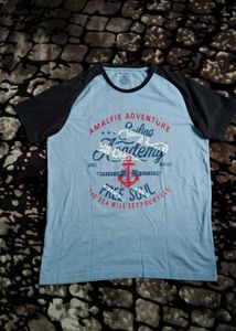 UNISEX RAGLAN T-SHIRT