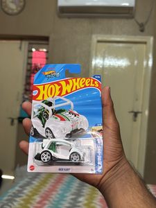 HOT WHEELS KICK KART IMPORTED