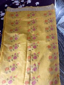 Saree With Blouse